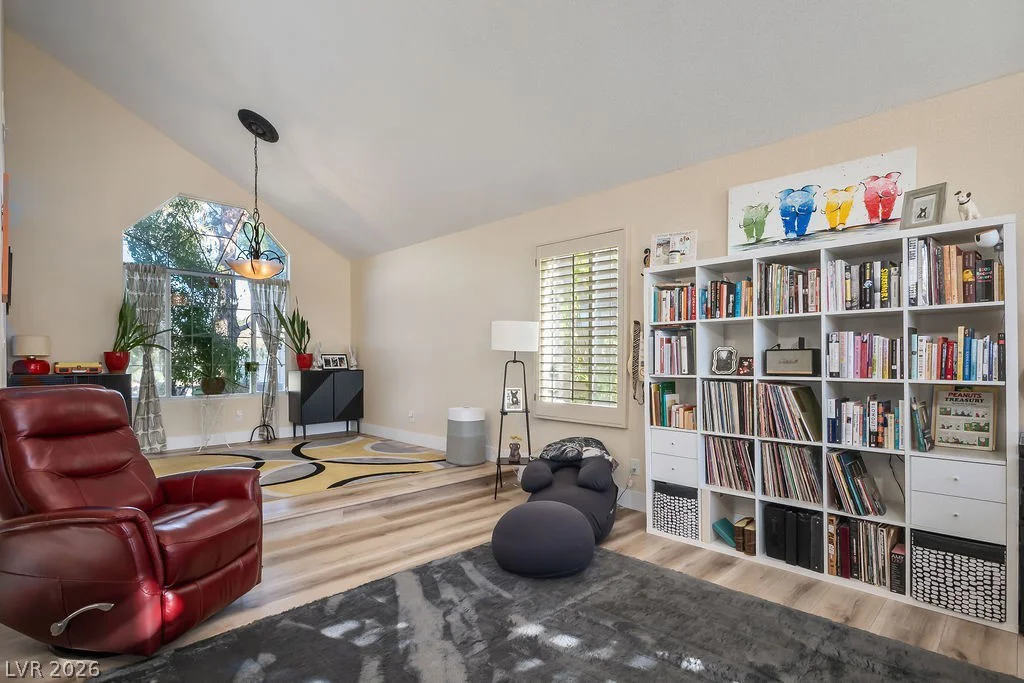 5260 Drifting Dunes, Las Vegas, NV 89149