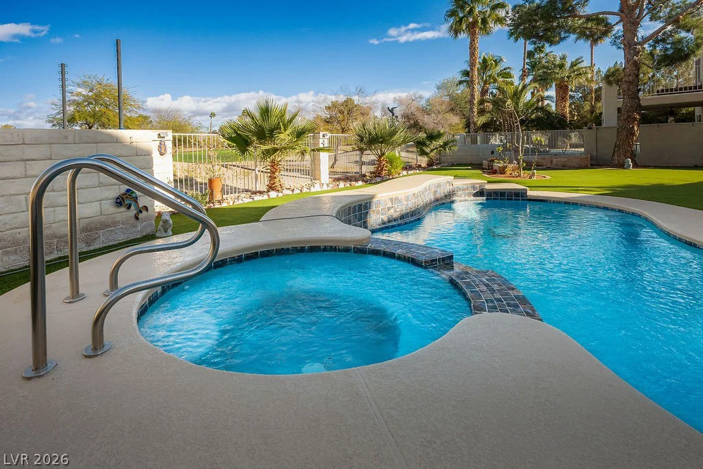 5260 Drifting Dunes, Las Vegas, NV 89149
