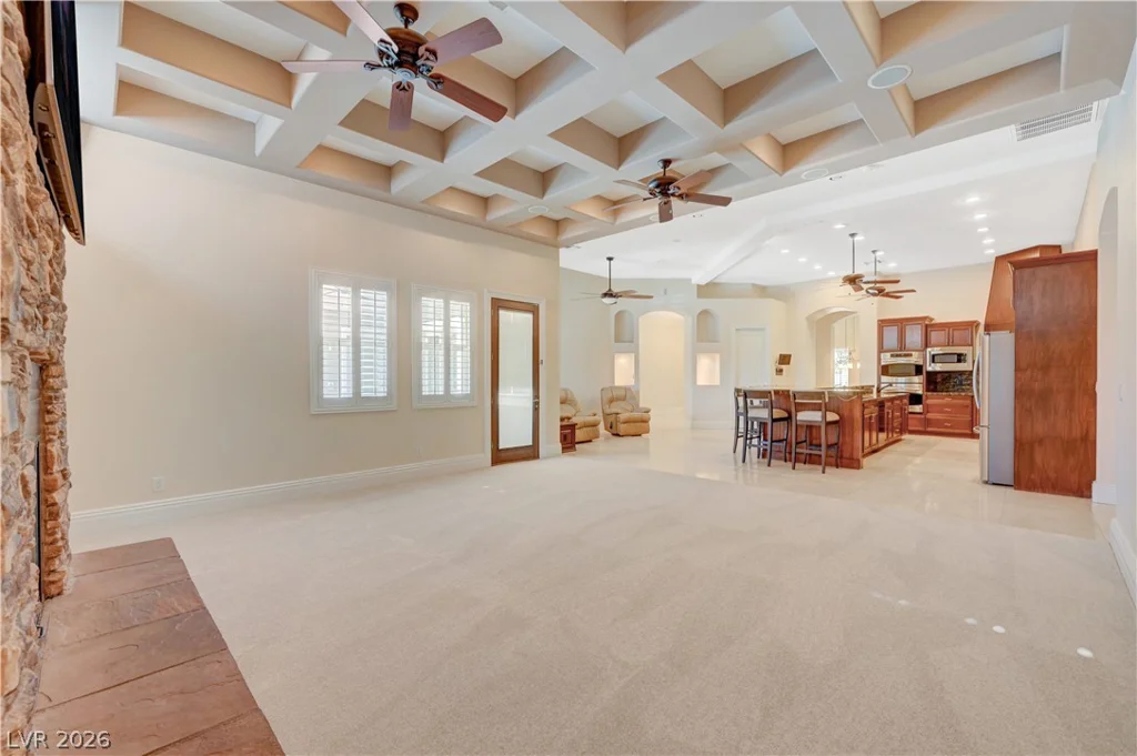 4885 Pioneer, Las Vegas, NV 89149