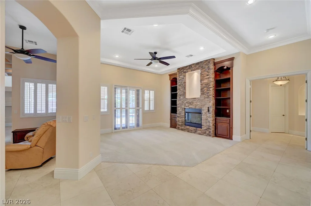 4885 Pioneer, Las Vegas, NV 89149