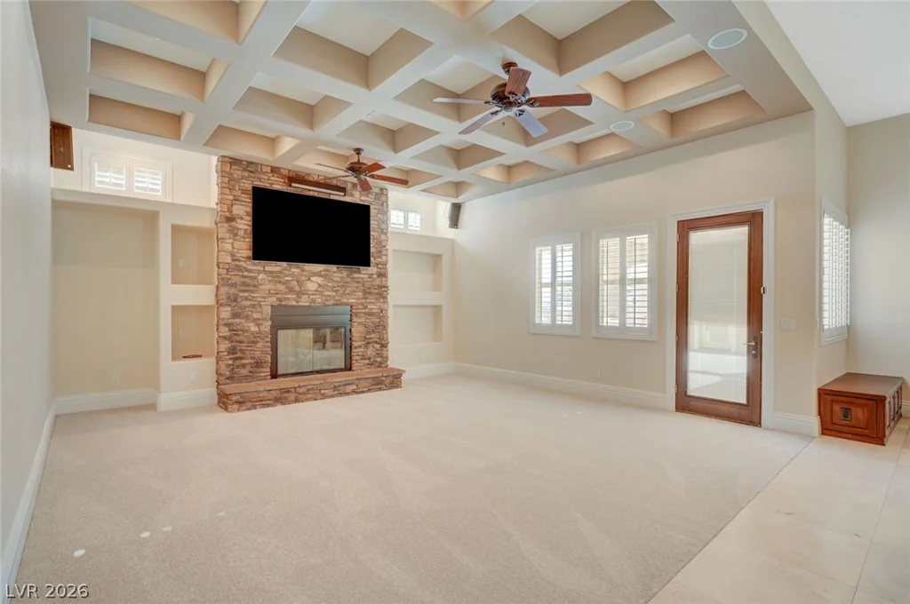 4885 Pioneer, Las Vegas, NV 89149
