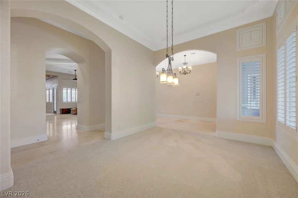 4885 Pioneer, Las Vegas, NV 89149