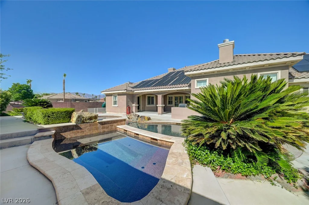 4885 Pioneer, Las Vegas, NV 89149