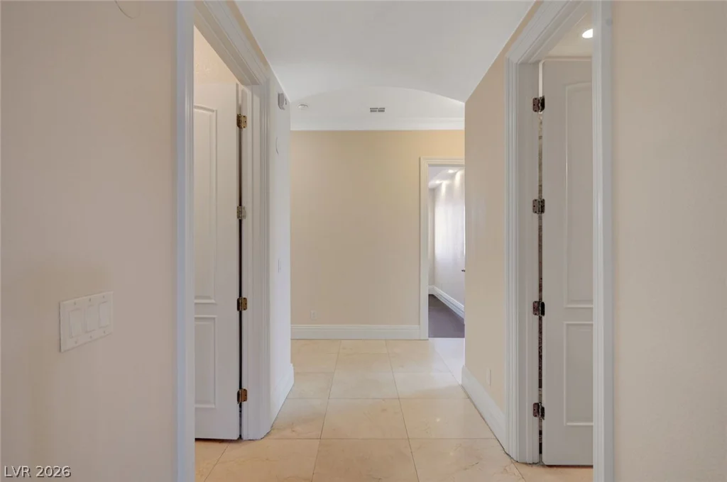 4885 Pioneer, Las Vegas, NV 89149