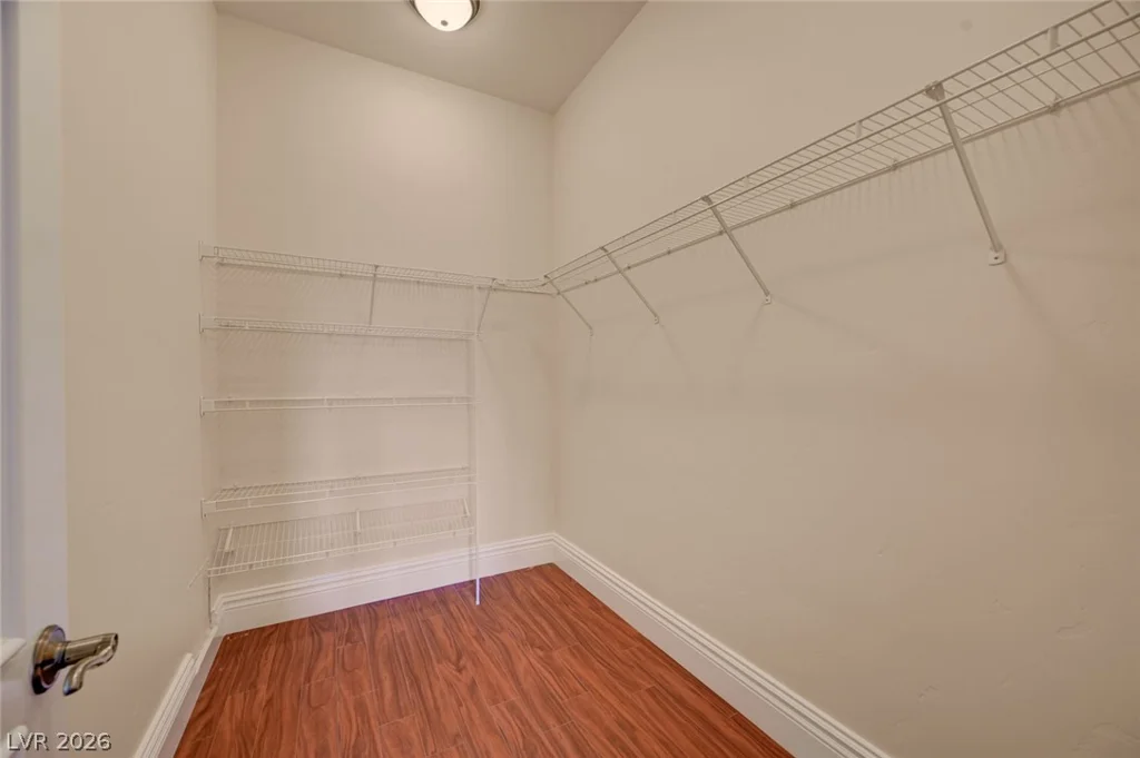 4885 Pioneer, Las Vegas, NV 89149
