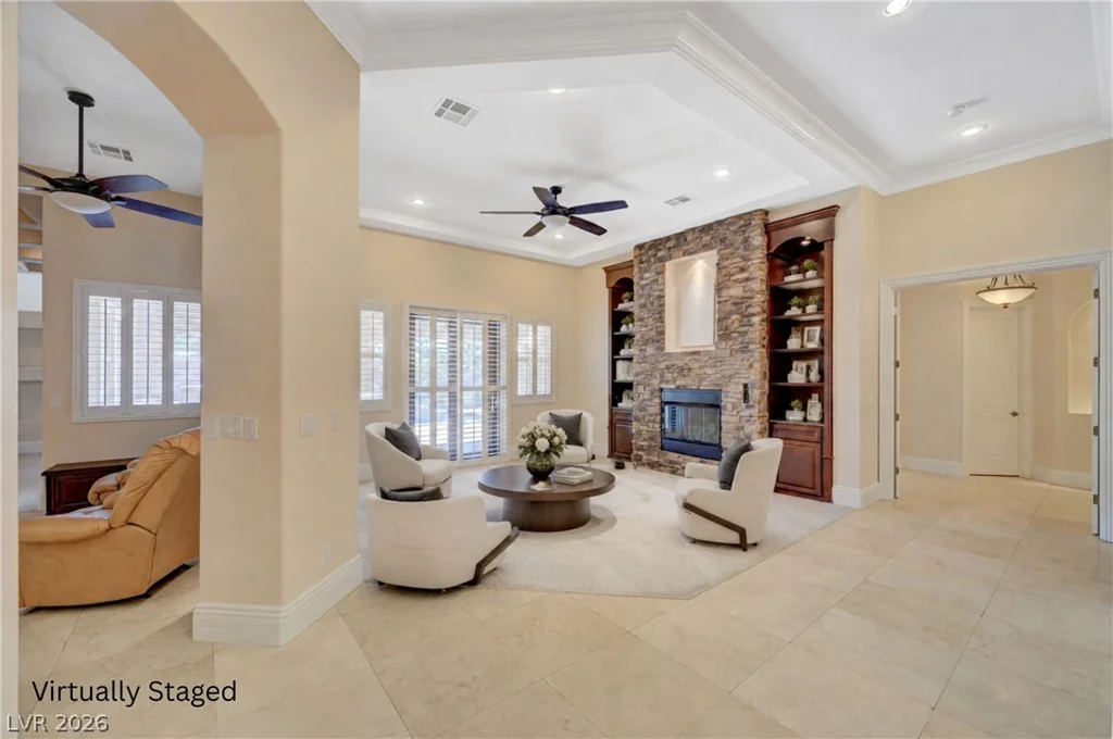 4885 Pioneer, Las Vegas, NV 89149