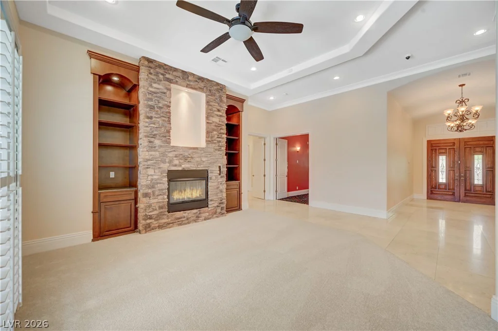 4885 Pioneer, Las Vegas, NV 89149