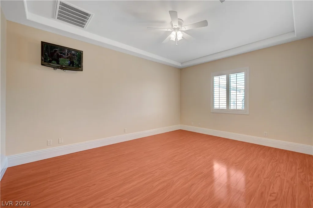 4885 Pioneer, Las Vegas, NV 89149