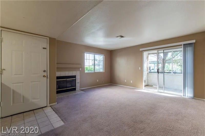 2725 Nellis, Las Vegas, NV 89121
