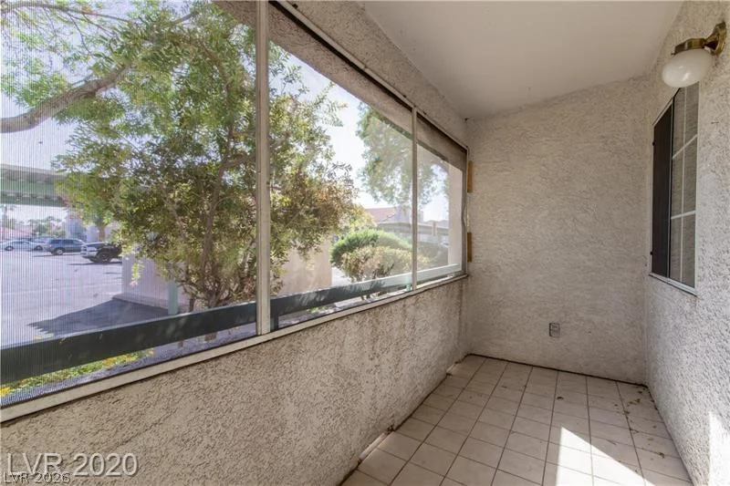 2725 Nellis, Las Vegas, NV 89121