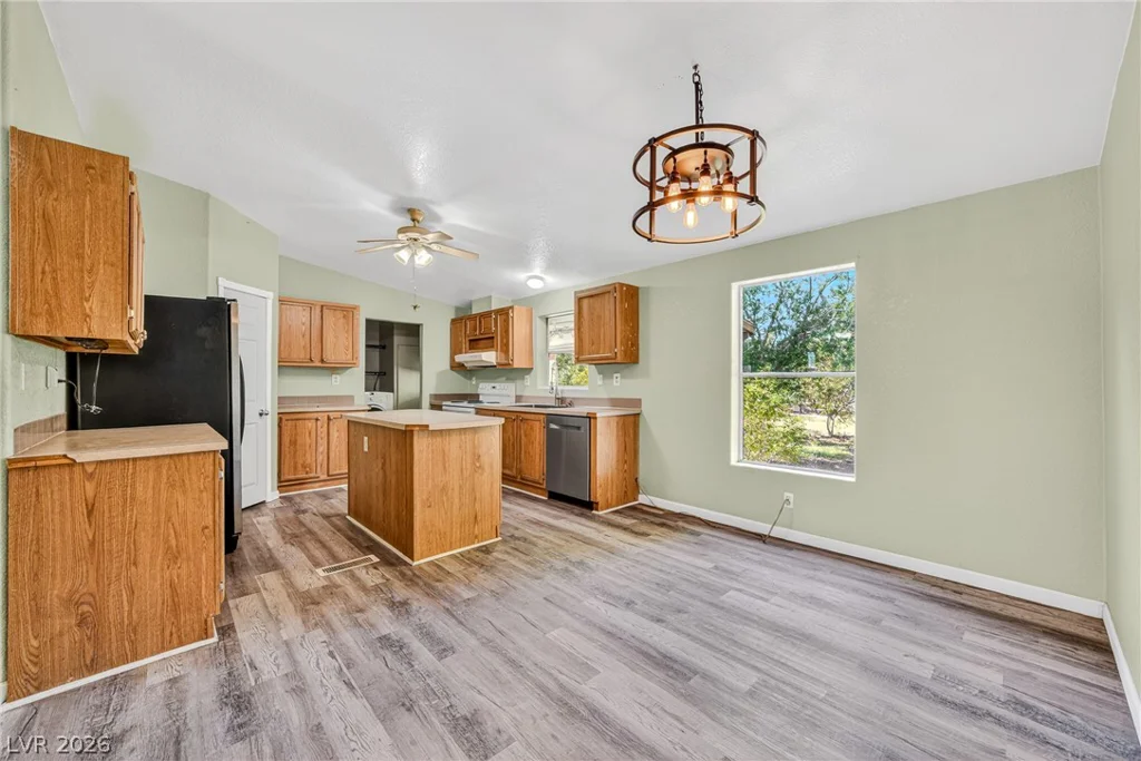 3160 Navajo, Pahrump, NV 89061