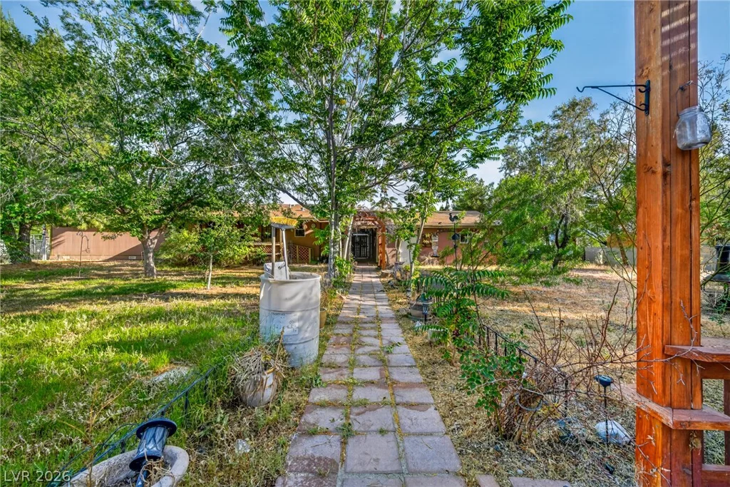 3160 Navajo, Pahrump, NV 89061