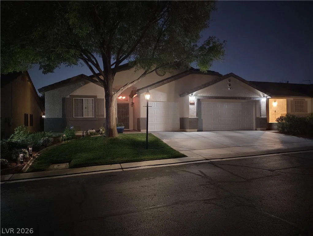 833 Dulcet, North Las Vegas, NV 89032