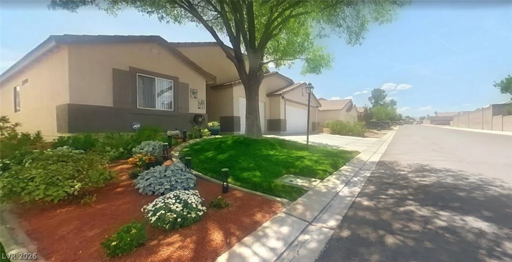 833 Dulcet, North Las Vegas, NV 89032