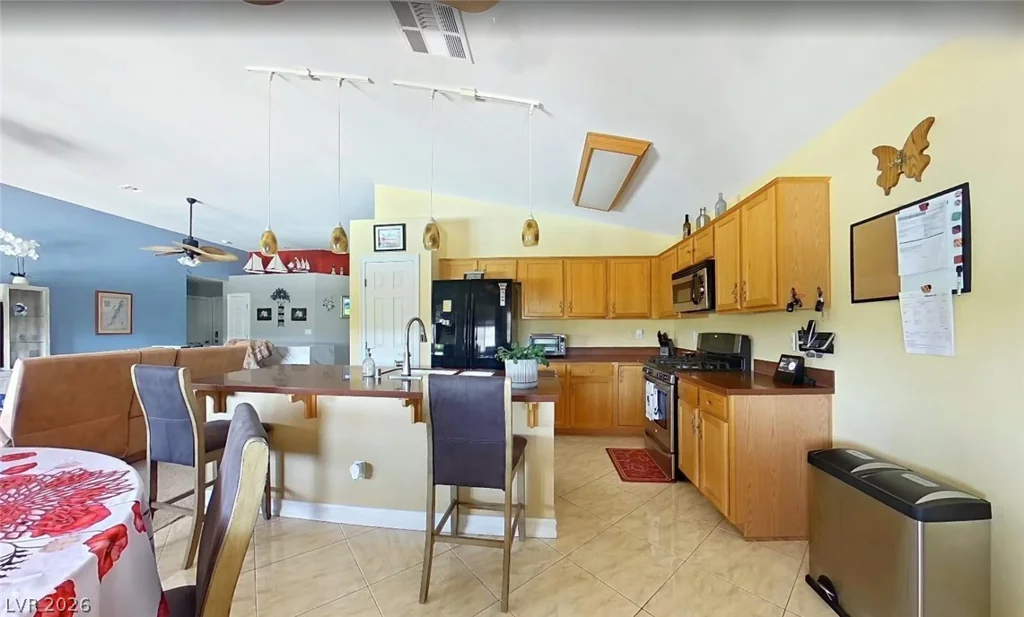 833 Dulcet, North Las Vegas, NV 89032