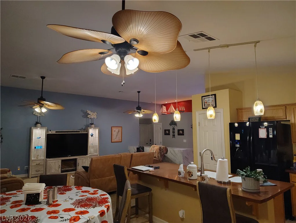 833 Dulcet, North Las Vegas, NV 89032