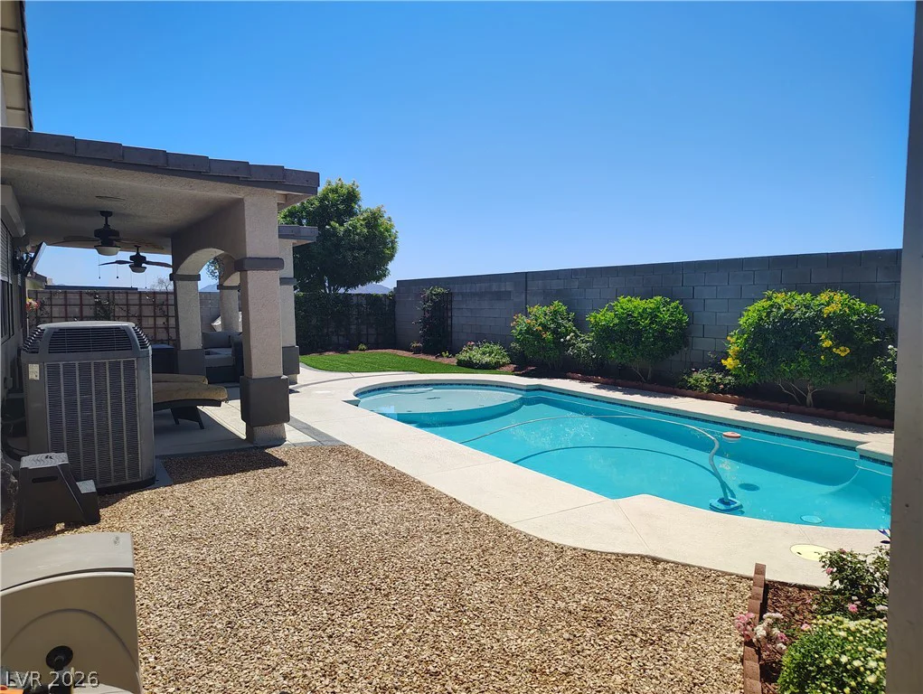 833 Dulcet, North Las Vegas, NV 89032
