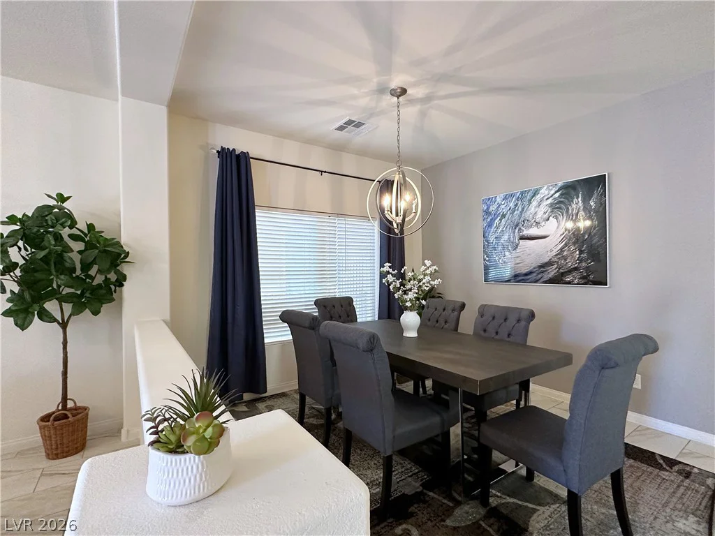 8573 Silver Coast, Las Vegas, NV 89139