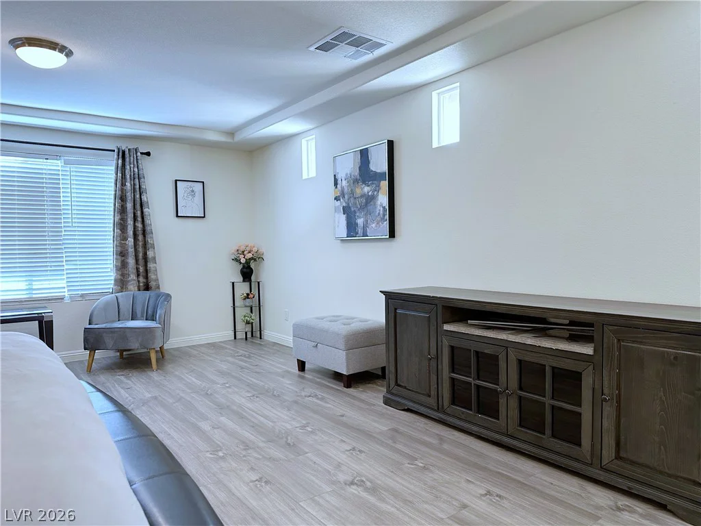 8573 Silver Coast, Las Vegas, NV 89139