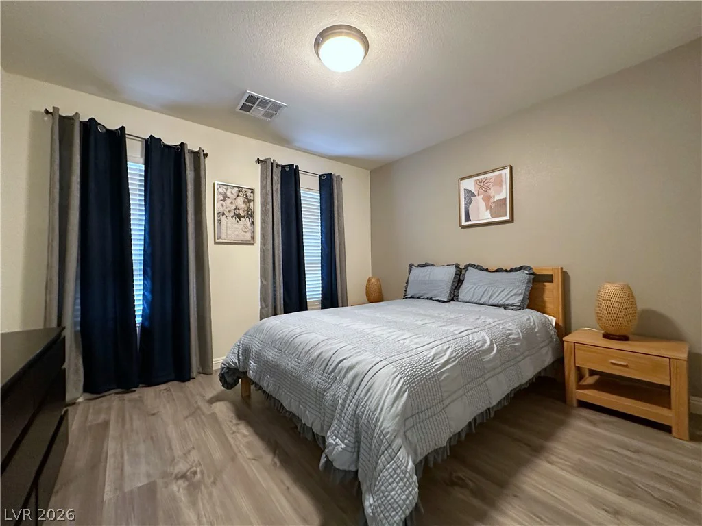 8573 Silver Coast, Las Vegas, NV 89139
