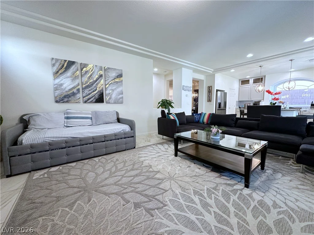 8573 Silver Coast, Las Vegas, NV 89139