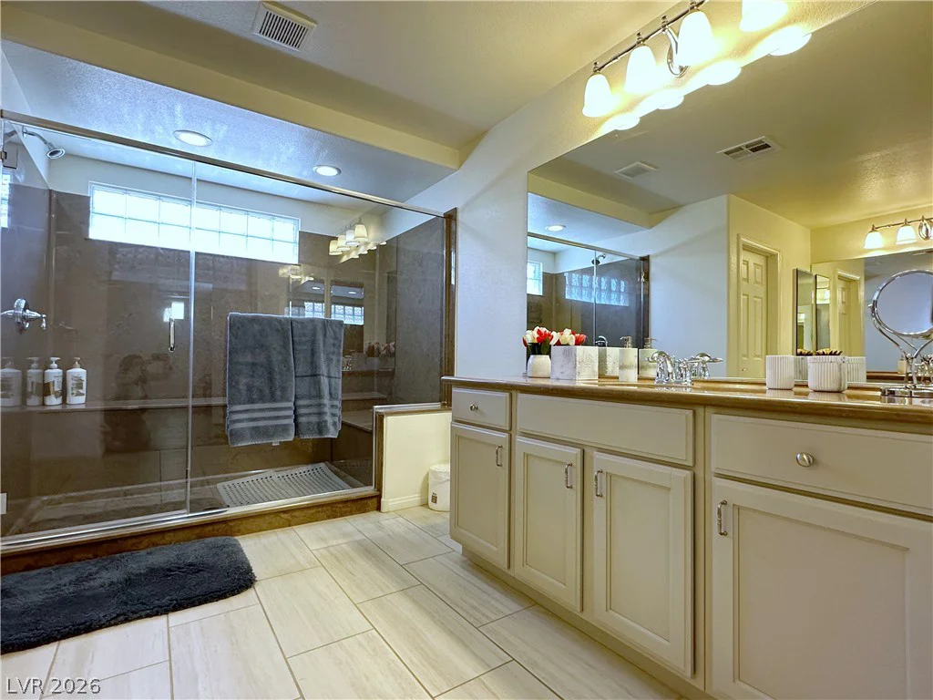 8573 Silver Coast, Las Vegas, NV 89139