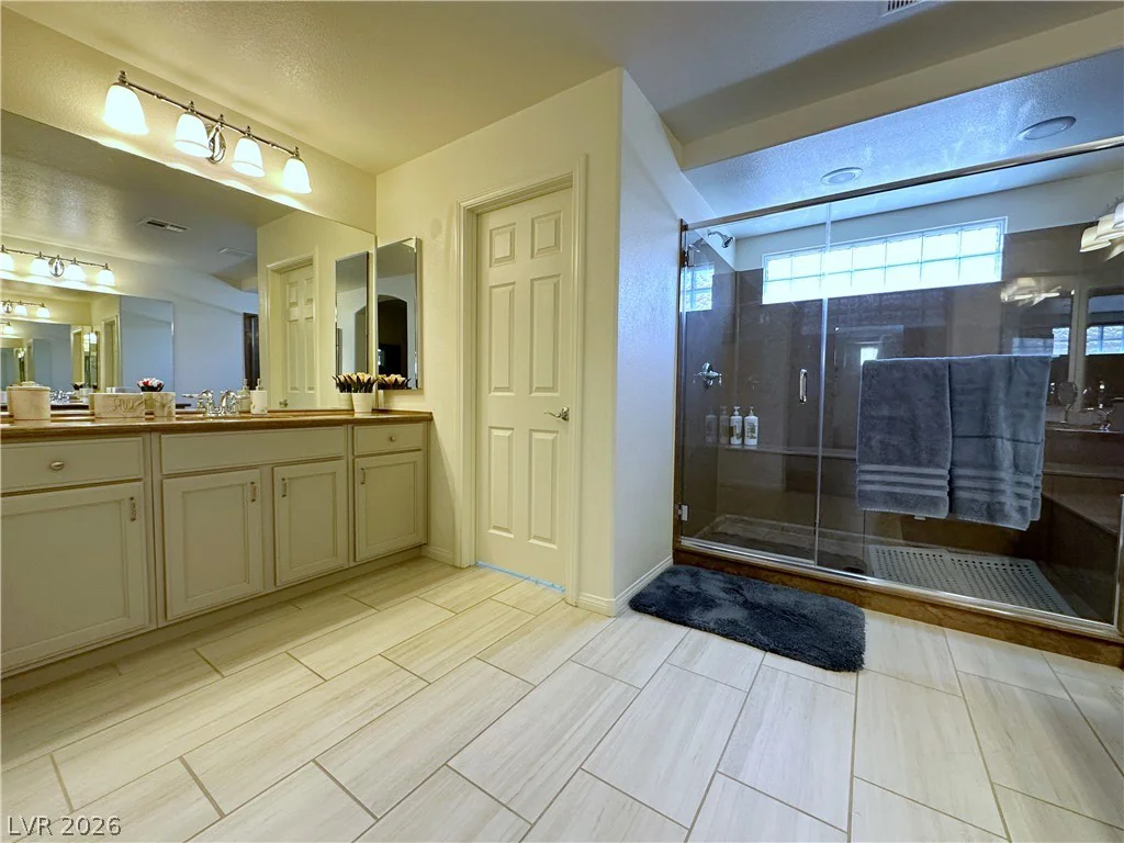 8573 Silver Coast, Las Vegas, NV 89139