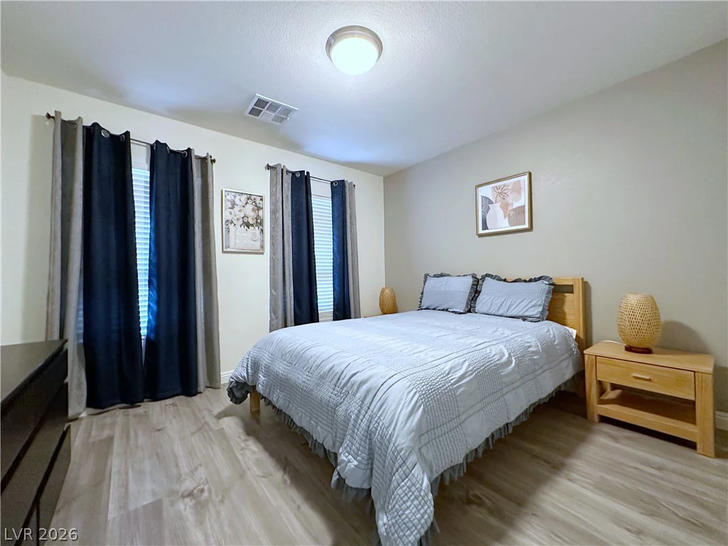 8573 Silver Coast, Las Vegas, NV 89139
