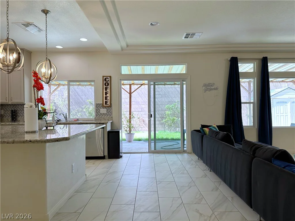 8573 Silver Coast, Las Vegas, NV 89139