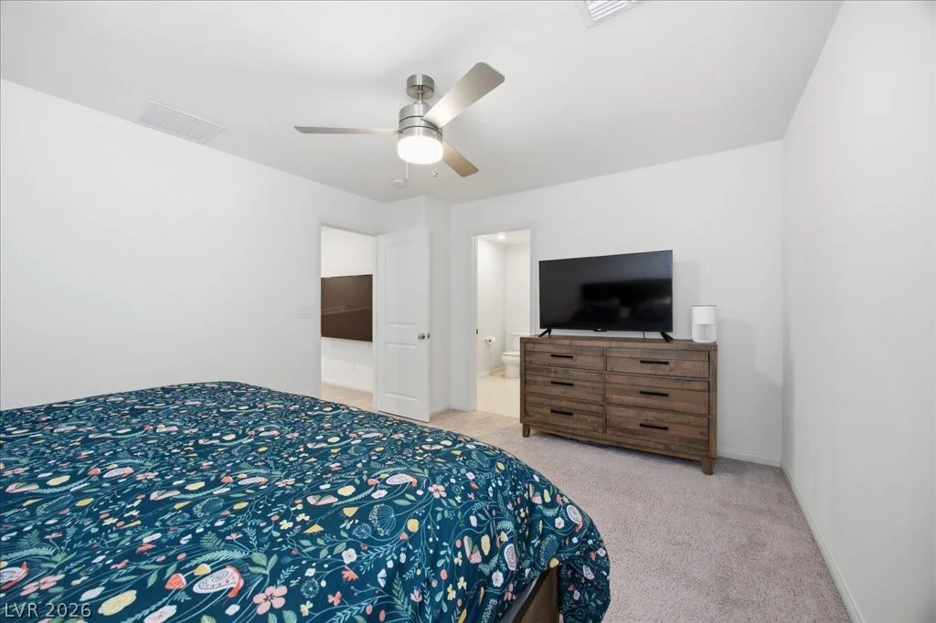 8724 Crestwood Hills, Las Vegas, NV 89113
