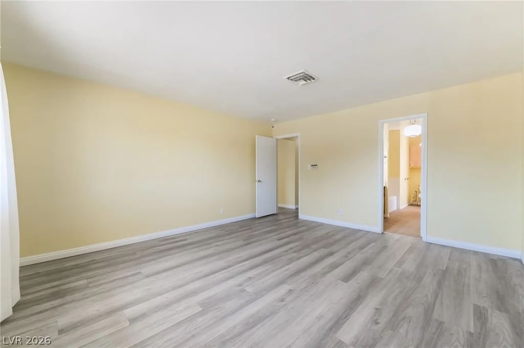 3649 Maria, Las Vegas, NV 89121