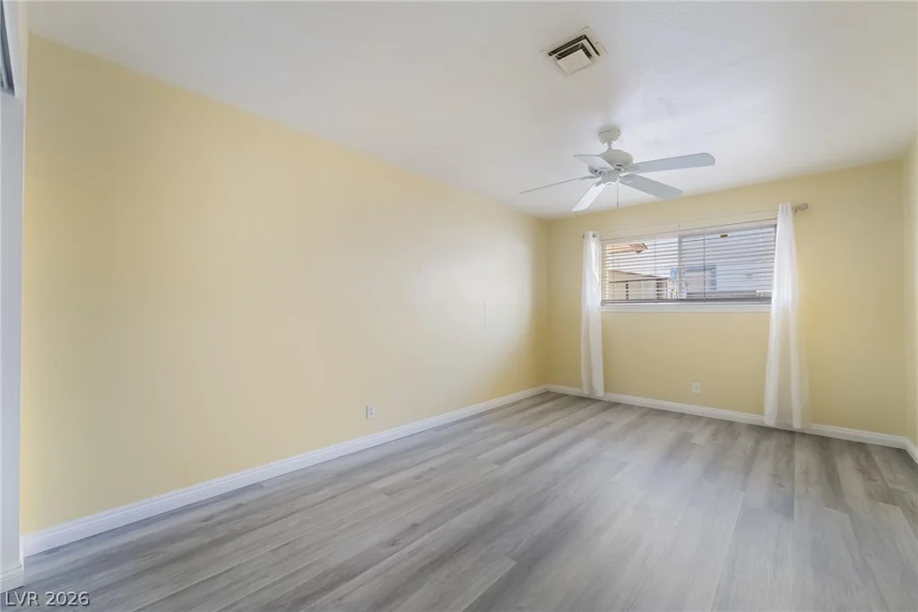 3649 Maria, Las Vegas, NV 89121