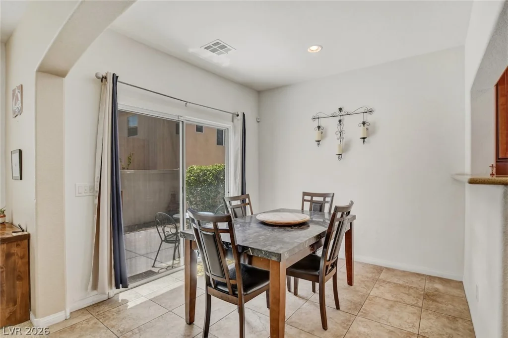 7932 Kelburn Hill, Las Vegas, NV 89131