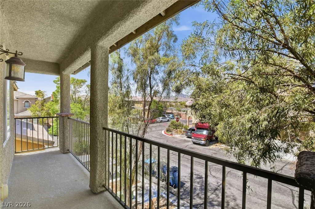7932 Kelburn Hill, Las Vegas, NV 89131