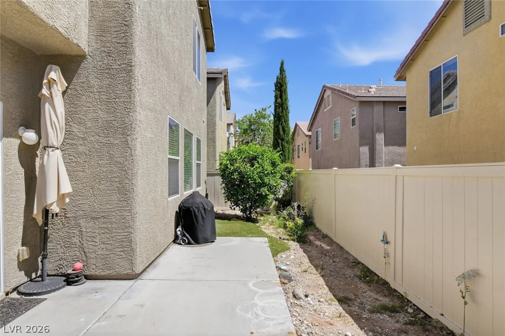 7932 Kelburn Hill, Las Vegas, NV 89131