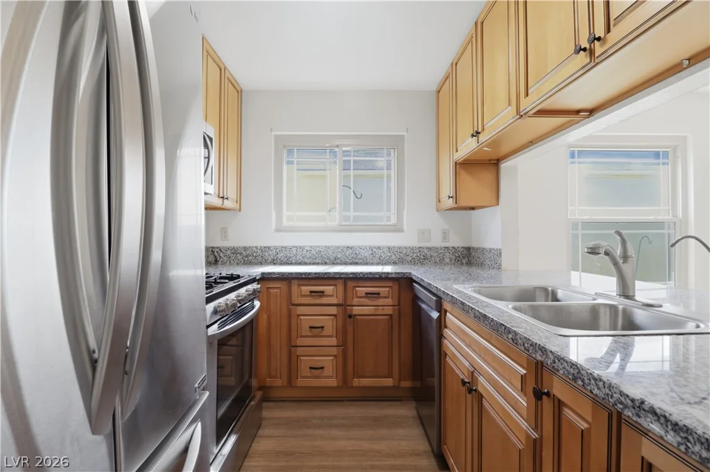 6811 Mangrum, Las Vegas, NV 89103