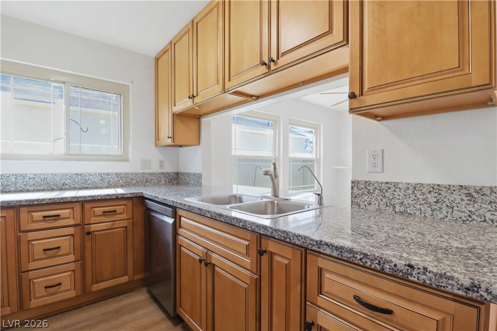6811 Mangrum, Las Vegas, NV 89103