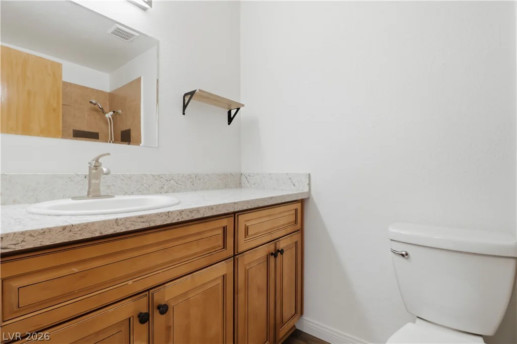 6811 Mangrum, Las Vegas, NV 89103