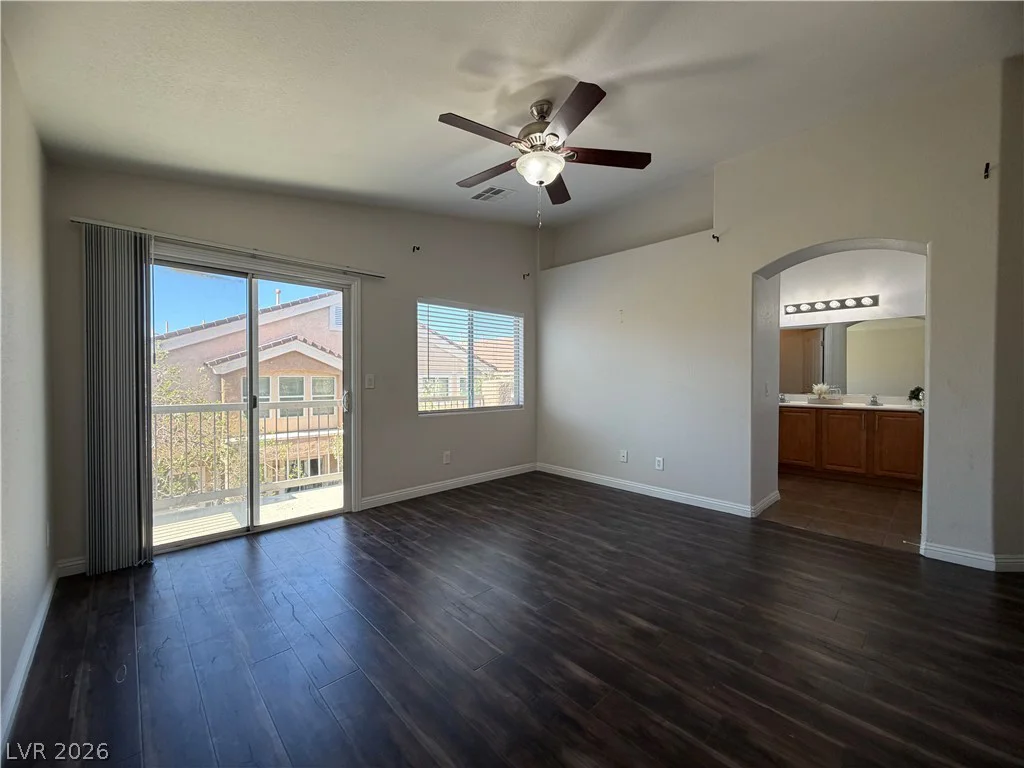 1160 Volcanic Garden, Las Vegas, NV 89183