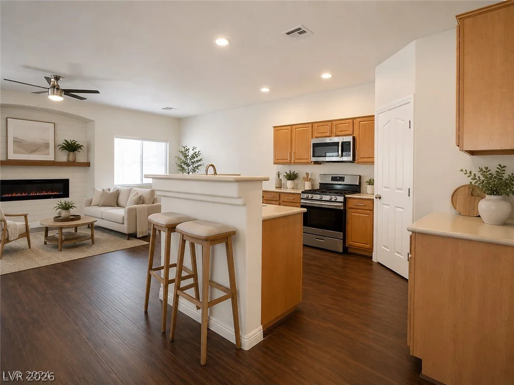 1160 Volcanic Garden, Las Vegas, NV 89183