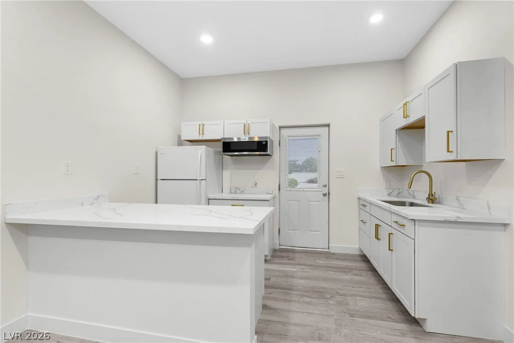 271 Middleton, Henderson, NV 89015