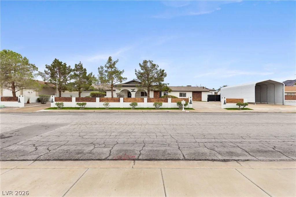 271 Middleton, Henderson, NV 89015