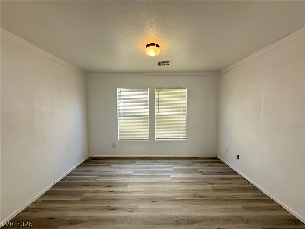 3221 Aspinwall, North Las Vegas, NV 89081