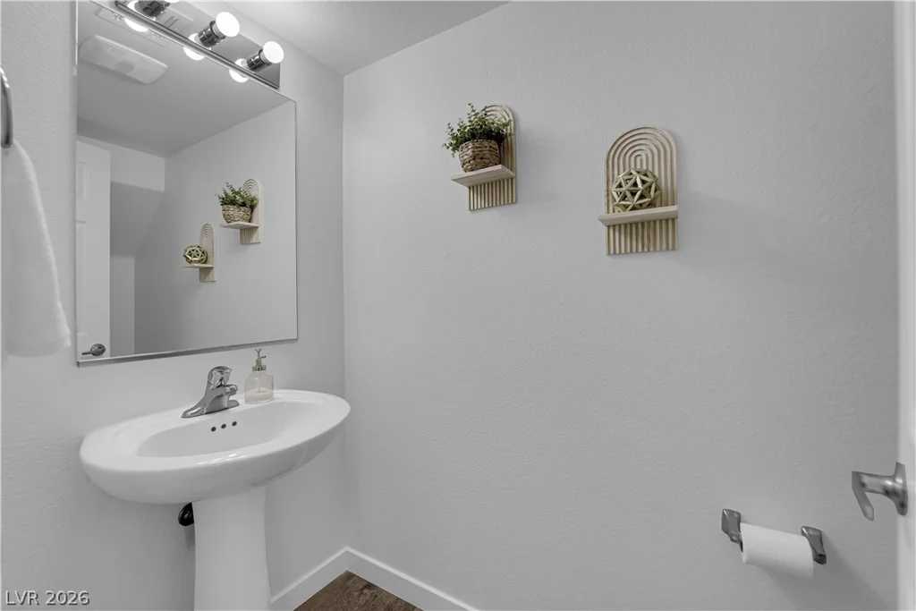 6489 Burns Allen, Las Vegas, NV 89122