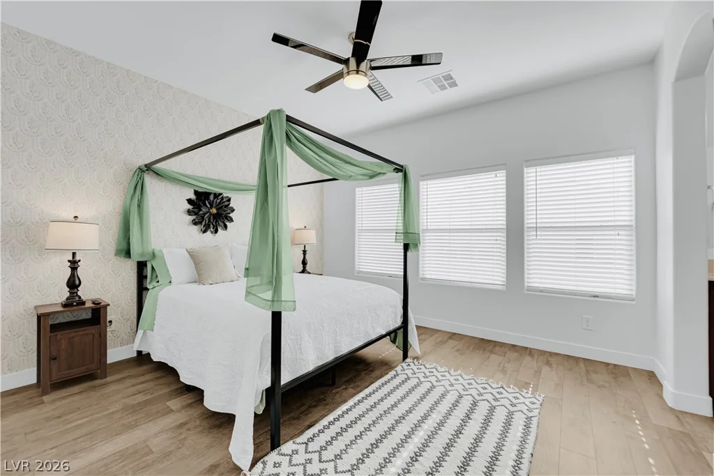 6489 Burns Allen, Las Vegas, NV 89122