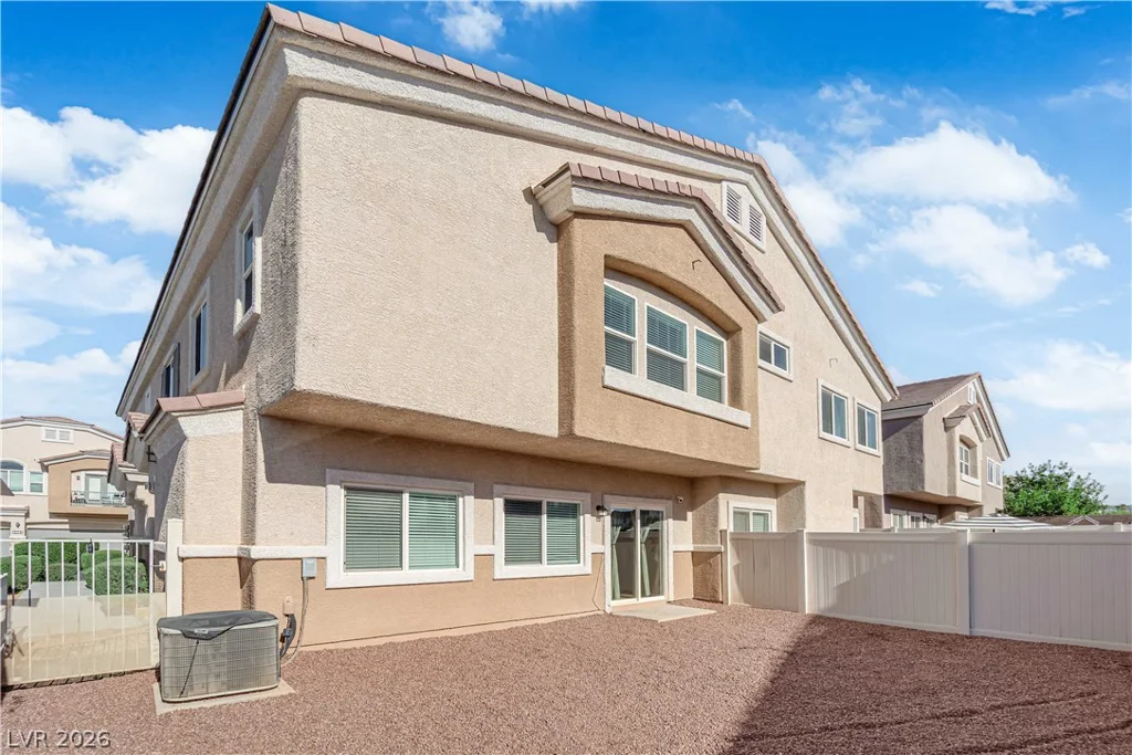 6489 Burns Allen, Las Vegas, NV 89122