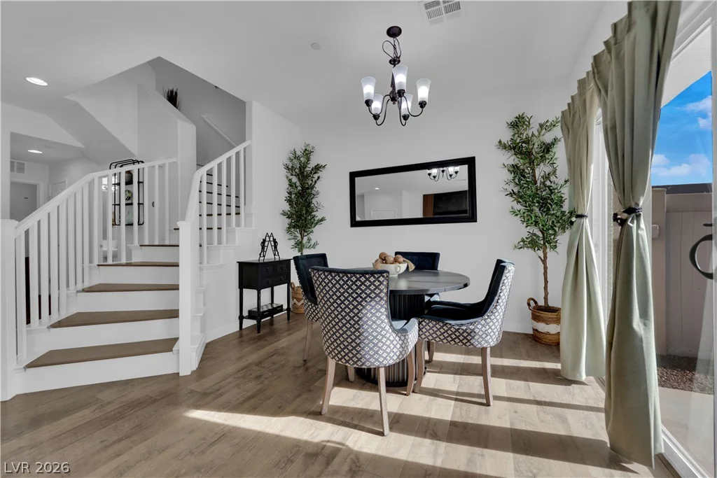 6489 Burns Allen, Las Vegas, NV 89122