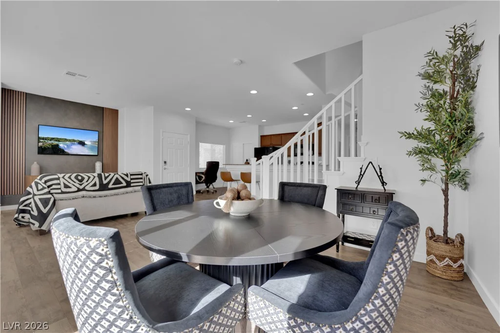 6489 Burns Allen, Las Vegas, NV 89122