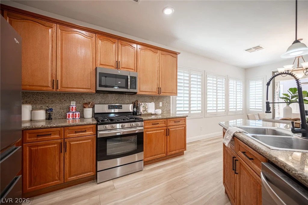 3709 Citrus Heights, North Las Vegas, NV 89081