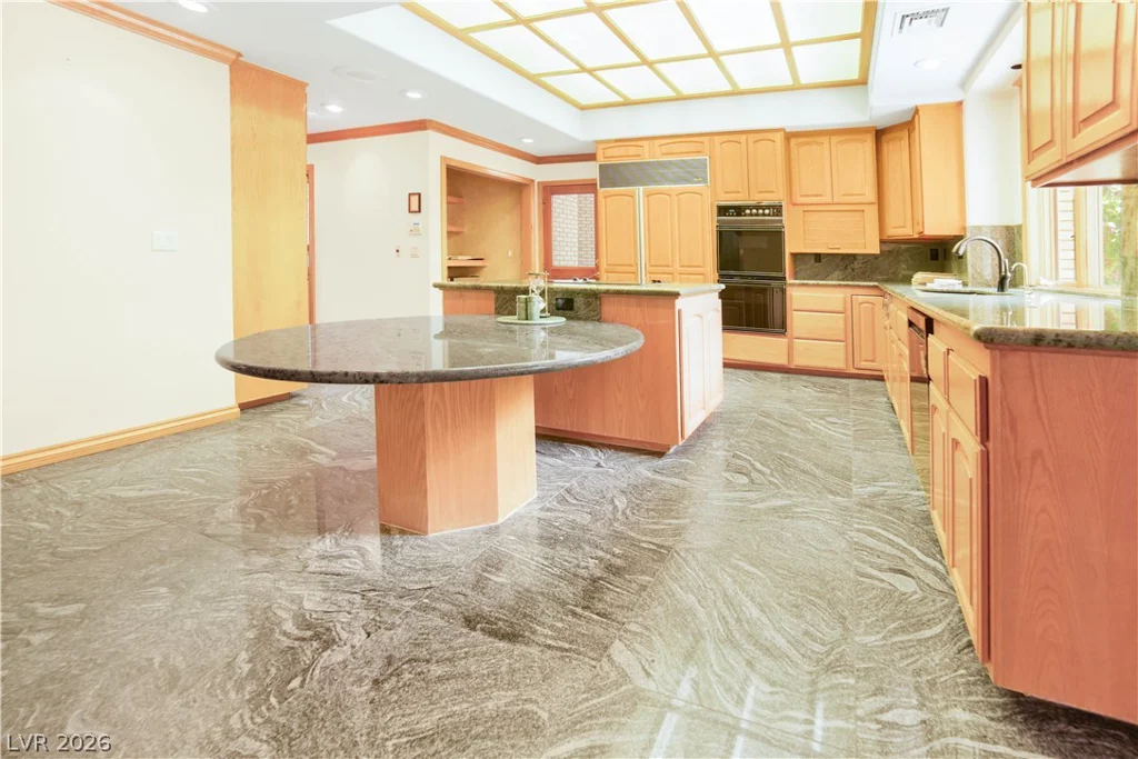3687 Happy, Las Vegas, NV 89120